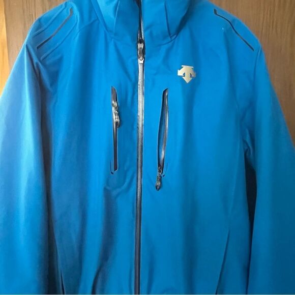 Descente Insulated WaterProof Interior Pockets Ski Jacket - Picture 5 of 16